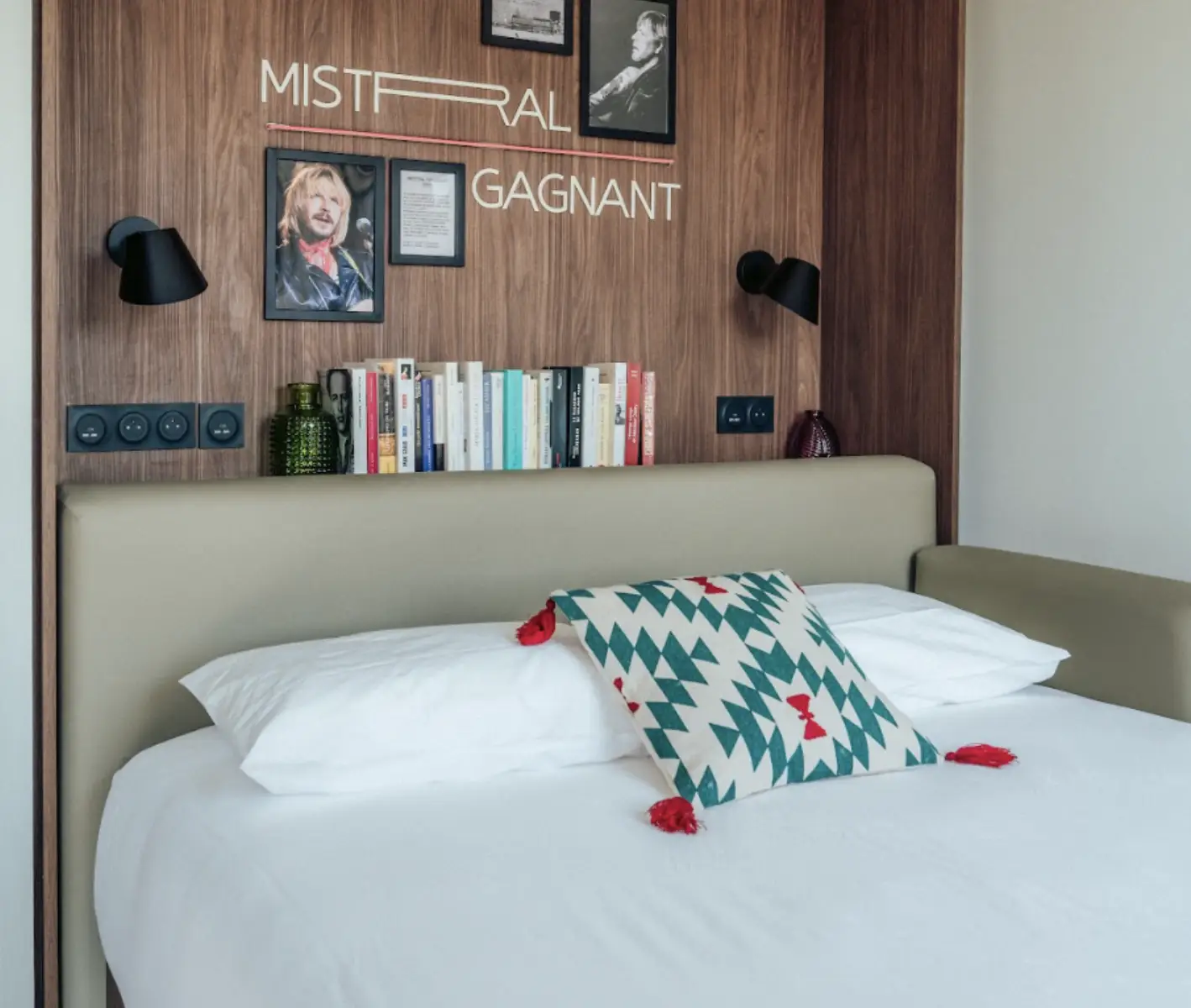 Chambre collection - Hotel Jost Montpellier
